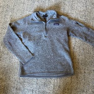 Gray Patagonia quarter zip pullover